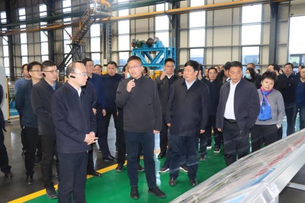 Делегация партии и правительства города Йима посетила компанию Mingtai Aluminium